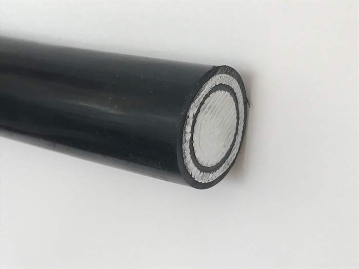 
                                 Alliage d'aluminium de la série 8000 isolation XLPE câble conducteur concentrique                            