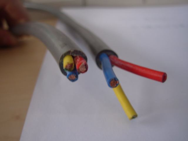  H07VV-F isolant en PVC souple sur le fil électrique 3x1,5mm2