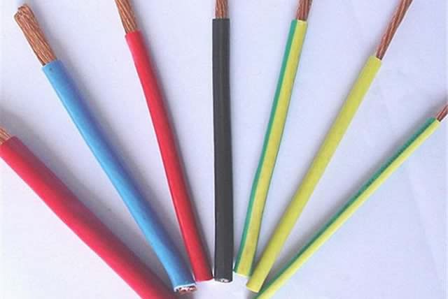  IEC Cable eléctrico de 1,5 mm2 de 2,5 mm2 4mm2 6mm2 de cobre o aluminio aislamiento de PVC 300/500V