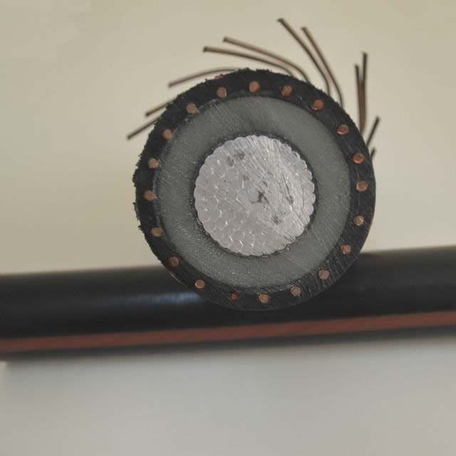  Conducteur en cuivre moyenne tension isolation XLPE câble souterrain