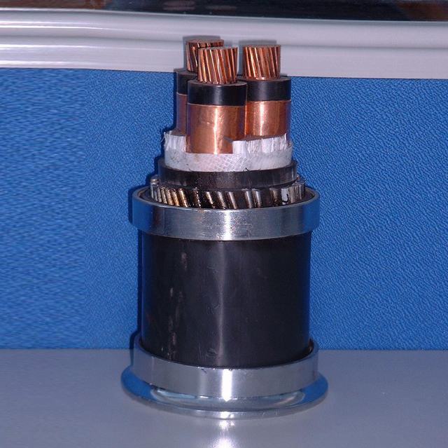  Câble SWA - BS6724 LSZH blindé métallique en acier