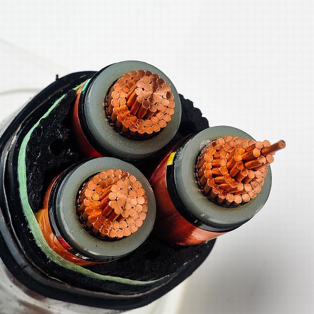  Tension basse et moyenne tension Câble d'alimentation en cuivre avec isolation XLPE