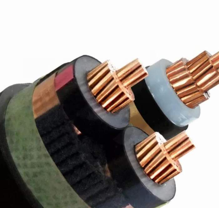 
                                 Isolation XLPE 8.7KV 15kv Câble d'alimentation, câble de trois principaux Conducteur en cuivre                            