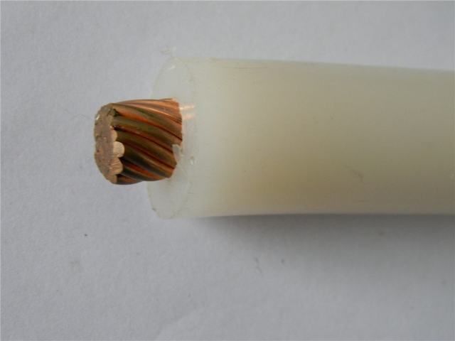  Conducteur en cuivre 600V Hmwpe isolement PVDF cable gaine