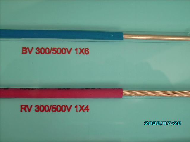  Cei 6022706 (RV) PVC le fil électrique H07V-K sur le fil câble RV