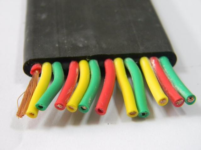  Conducteurs multibrins en cuivre de classe 5 câble plat flexible 4x6mm2