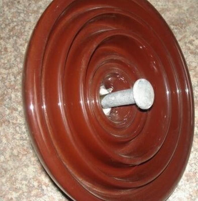 
                                 52-3 ANSI/52-5/52-8 tipo esfera e encaixe o disco de porcelana Isolador de Suspensão                            