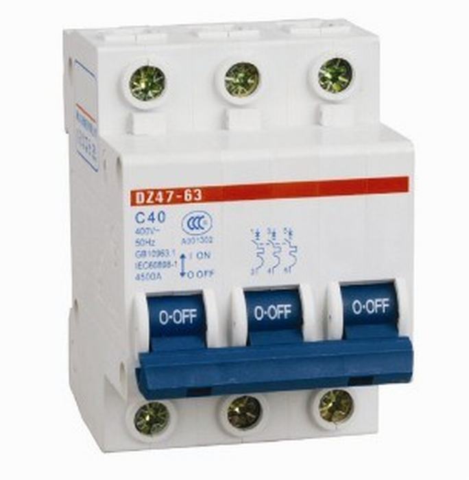 High Quality Miniature Circuit Breaker with Dz47-3p