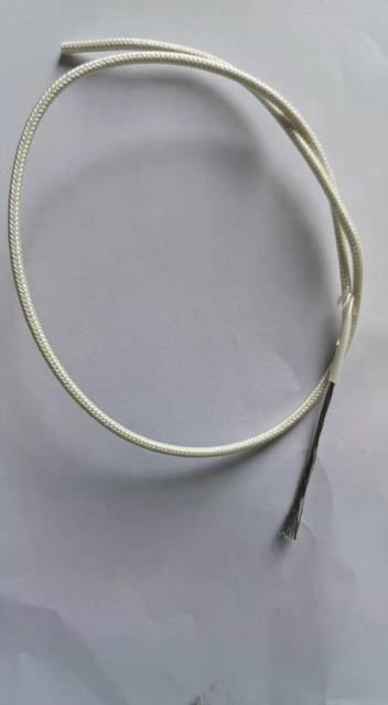 
                                 Aislamiento de silicona de alta temperatura trenzada de fibra de vidrio de 1,0 mm de cable de cobre estañado flexible Core Uesd blanco y rojo en el horno de microondas                            